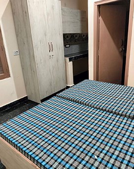Fully Furnished Rooms